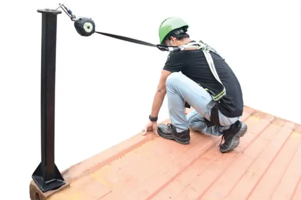 CONTE POST: Anchor post for ISO container